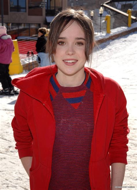 Pin by Joe MG on Ellen | Transgender outfits, Ellen page, Actress emma