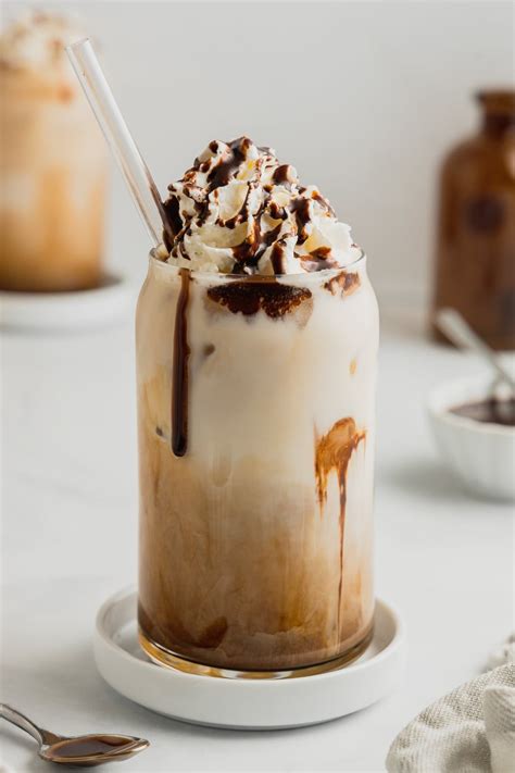 The Easiest Iced Mocha Recipe | Easy iced mocha recipe, Mocha recipe