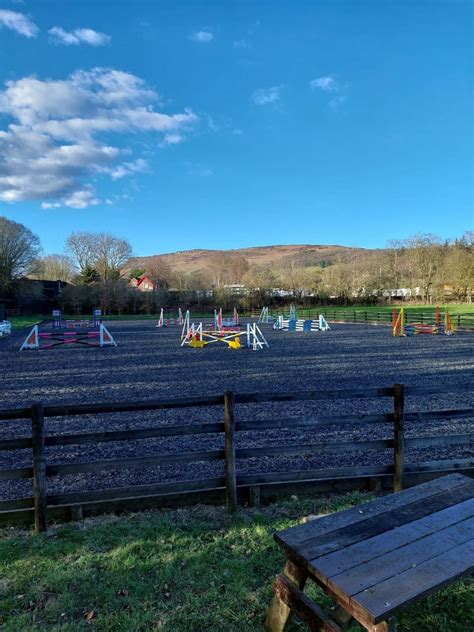 Julia Hardy clinic at Hope Valley Riding club, Bakewell on 22nd