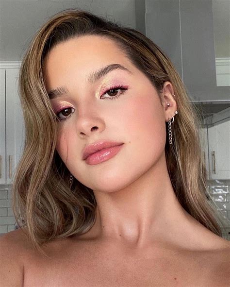 7 Reasons Why The Jules Ari OnlyFans Scandal Is Still Making Headlines Image 18