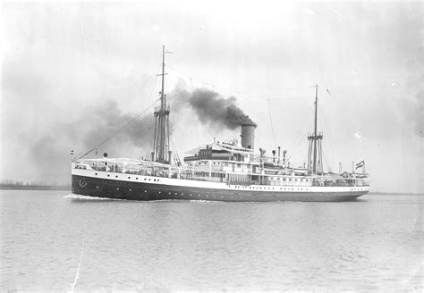 Bouwnummer RDM-166, s.s. "Van Swoll" (2), 1930, vracht-passagiersschip