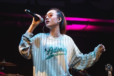 Live Review: Julia Wu 吳卓源 @ Esplanade Annexe Studio, Singapore (23 Feb