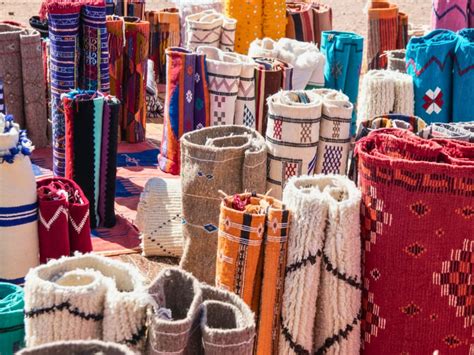 Handmade Moroccan Rug – Why No Two Rugs Are Ever the Same | 2025 – Surcoma