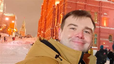 Актёр Казаков рассказал, как после травмы каждый день промывает аппарат ...