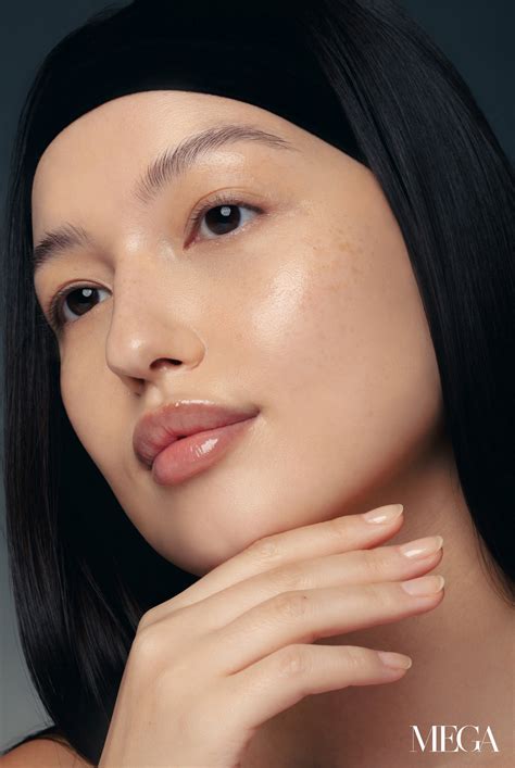 Bakuchiol is the Gentler But Effective Alternative For Retinol