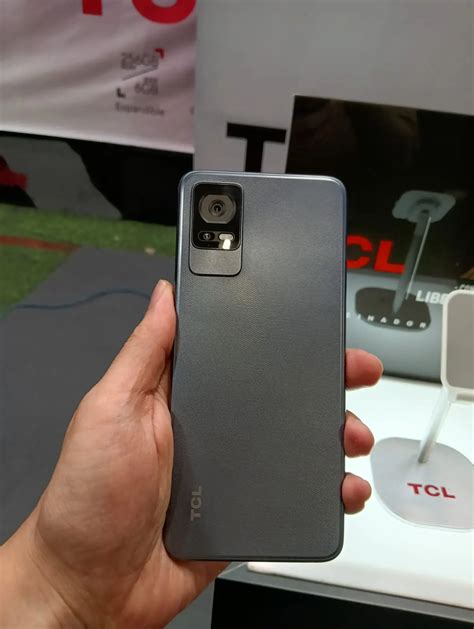 Celulares TCL Serie 40: precio en Colombia y detalles