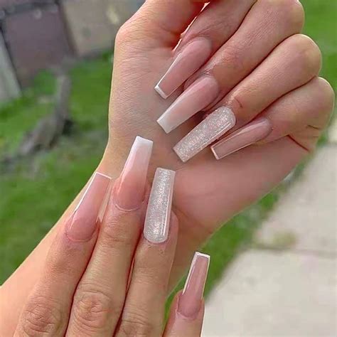 Create Stunning Coffin Nail Designs with Ombre Techniques. Don't Miss Out on These Trending Styles!