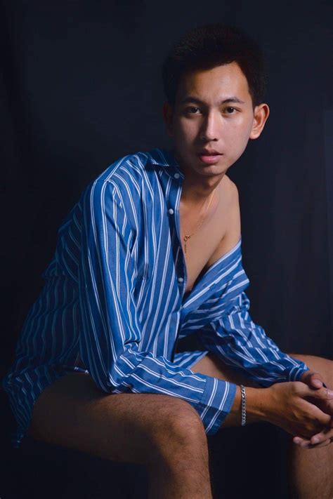 🤵ชื่อเล่น สกาย... - เทคเกย์ไทยแลนด์ Gay Thailand