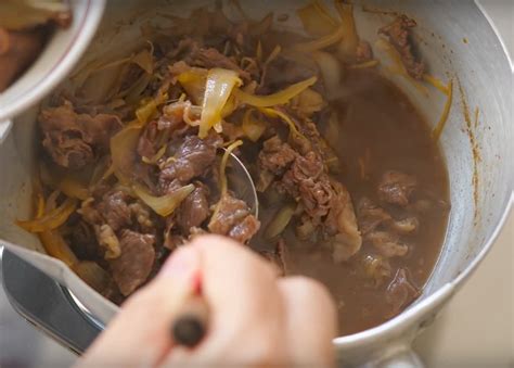 Gyudon Recipe (牛丼） - The Chef Dojo