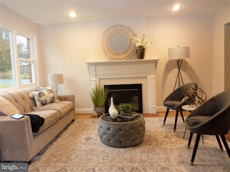 2608 Phillips Dr, Alexandria, VA 22306 - See Est. Value, Schools & More