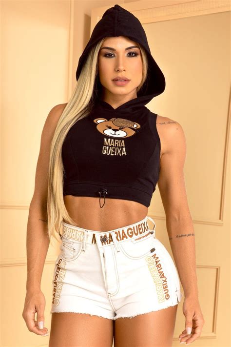 Roupas Da Maria Gueixa - Blusa Capuz Logo 007227 Maria Gueixa | Roupas, Garotas, Tops femininos