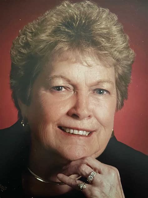 Peninsula Funeral Home: Professional Memorial and Burial Services 3