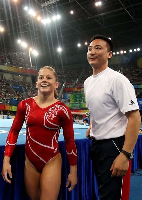 Shawn Johnson Gambe Dwts