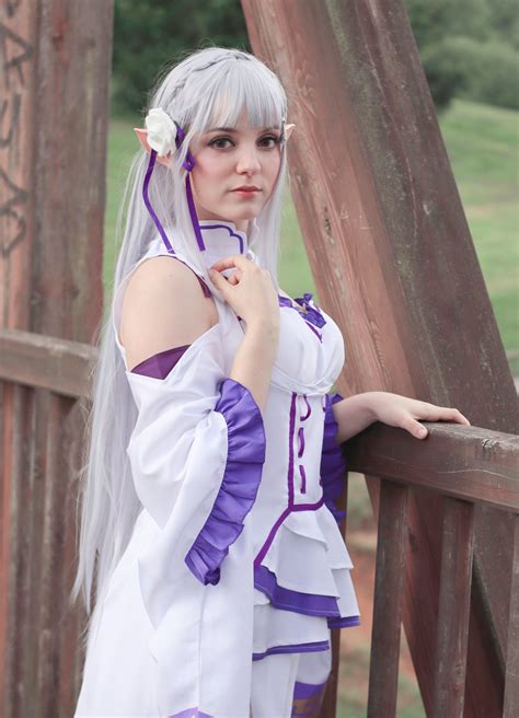Anime Re:Zero Starting Life in Another World Emilia Cosplay | Emilia