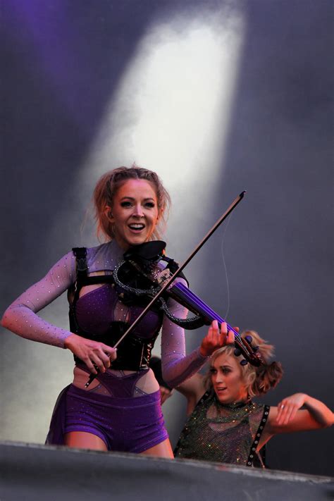 Lindsey Stirling au LollaParis 2023