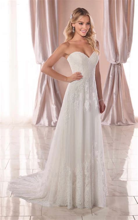Casual Boho Wedding Dress with Flutter Sleeves | Stella York Wedding