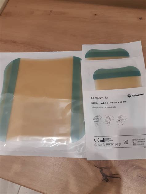 Comfeel Plus - гидроколлоидная повязка, 20х20 см