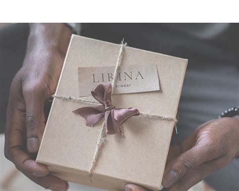 Логотип для нижнего белья LIRINA on Behance