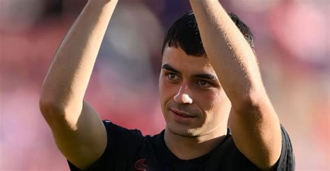 top   midfielders   world  talksoccer