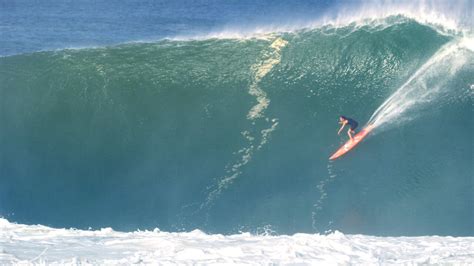 The Surf World Shook Up By Brittany Venti S Untamed Style And Fearless Wave news