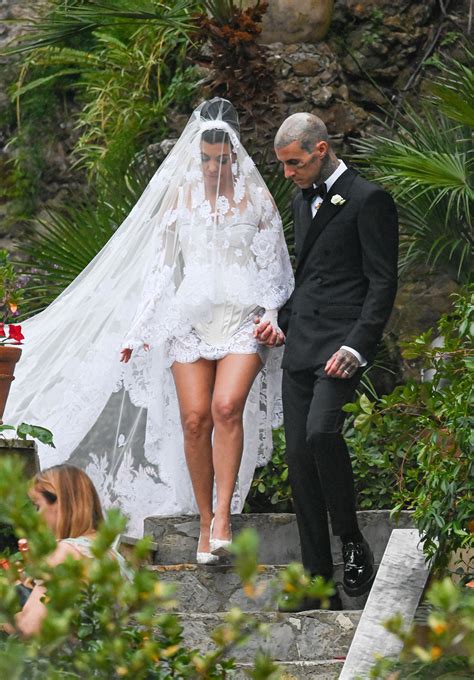 Details of Kourtney Kardashian's Italy wedding dress