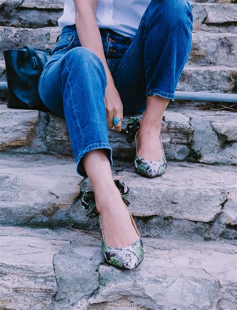 8 Of The Best Sexy Kitten Heels – Under $200 – Mama In Heels
