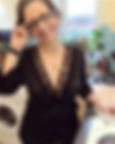 Would you breed Miss Dawson? 41 (F) : BreedingMaterial