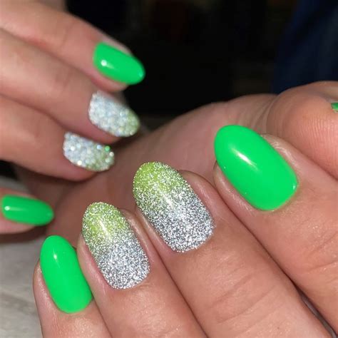 Светоотражающий маникюр | Nails, Beauty