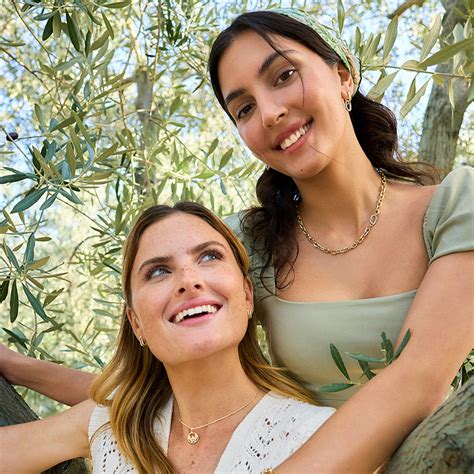 Schmuck im offiziellen NOELANI Online Shop