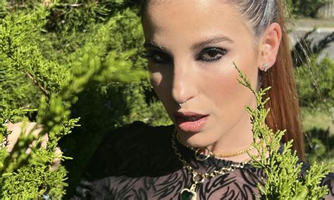 La Sirena 69 Movies: Photos, Films, Bio | XConfessions