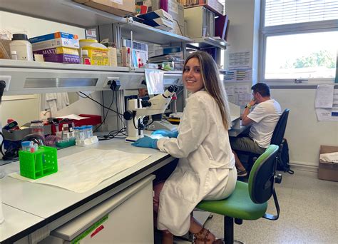 Comunicación - Sara López, la chica del cable que da pasos de gigante