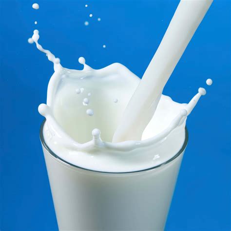 Download Milk Pictures | Wallpapers.com