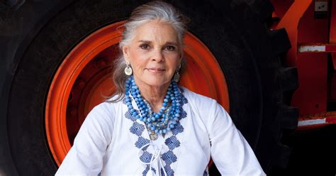 'Love Story' actress Ali MacGraw coming to Plaza Classic Film Festival