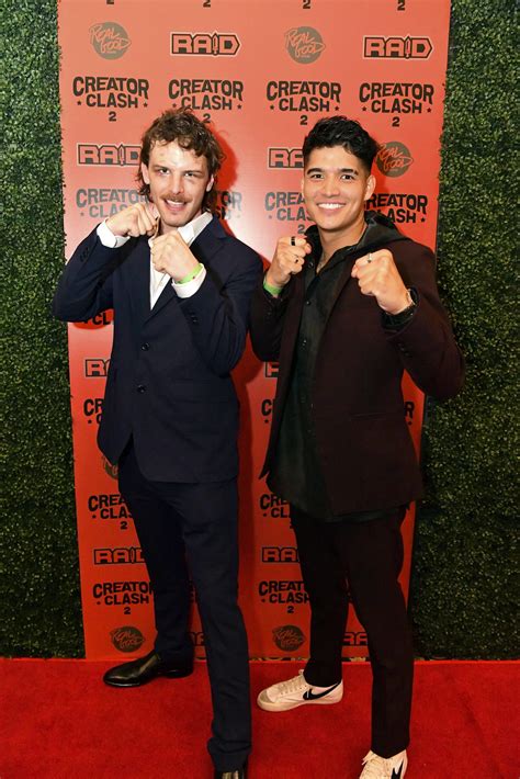 Idubbbz Net Worth in 2023 - Wiki, Age, Weight and Height, Relationships