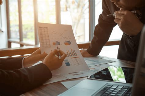 observational data  problems  researchers aware   greenbook