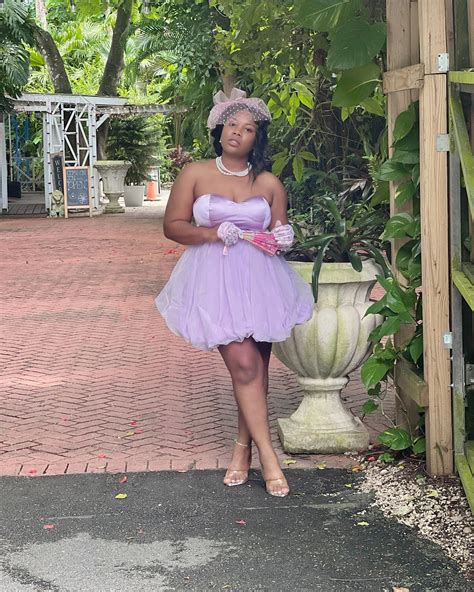 Emma Luna (@_emmaluna__) • Instagram photos and videos