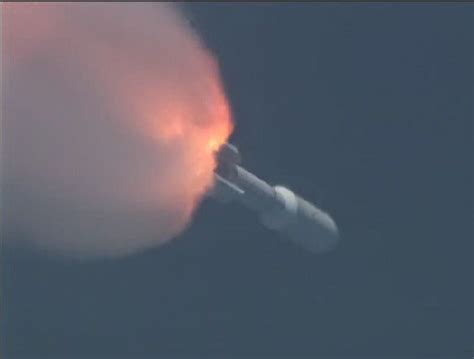 Amazing Launch Photos: Blastoff for Navy's Next-Gen MUOS-1 Satellite ...