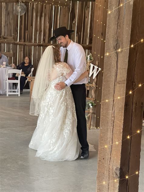 Best KY Weddings + Updated Prices - The Knot