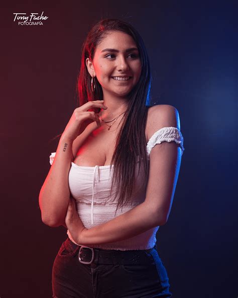 Andrea Escajadillo Nude