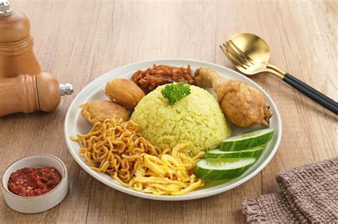 jenis nasi  indonesia  bisa dicoba  aja ya