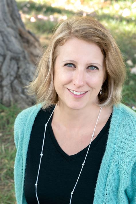 Kelly Mortensen's Instagram, Twitter & Facebook on IDCrawl