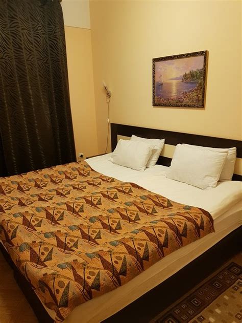 GOSTEVOY DOM NA CHKALOVA - Guest house Reviews (Tver, Russia)