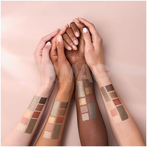 Палетка теней для век Catrice The Cozy Earth Eyeshadow Palette (9 г ...