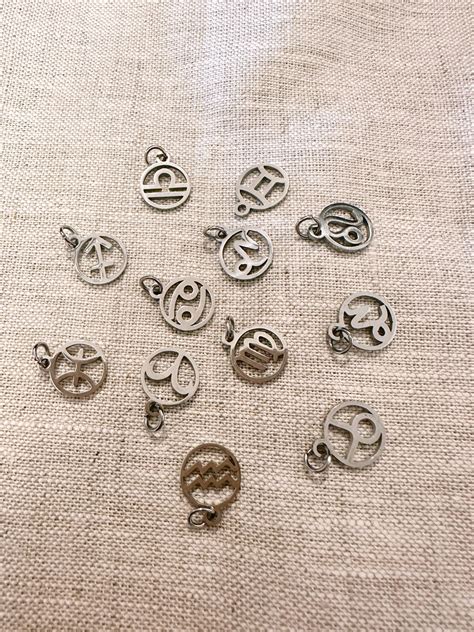 Bikini Charms – barebikinis