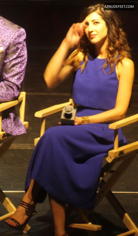 DANA DELORENZO Feet - AZNudeFeet