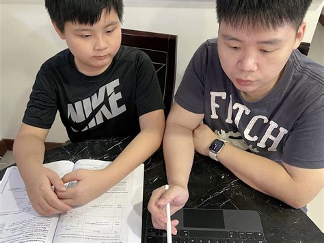 Geniebook: AI-Powered Intelligent Tutor For Busy Parents - Lemon Film
