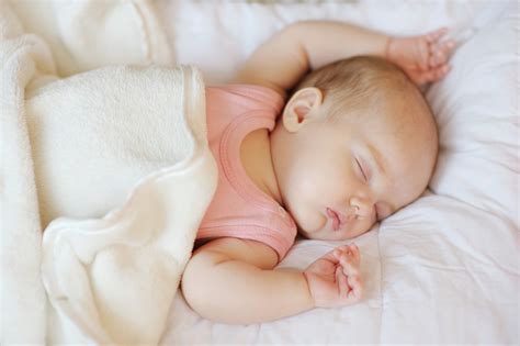 How can I help my child to fall asleep and stay asleep? | IQAir Air