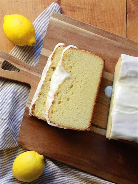 Keto Lemon Pound Cake {5g net carbs} - Resolution Eats