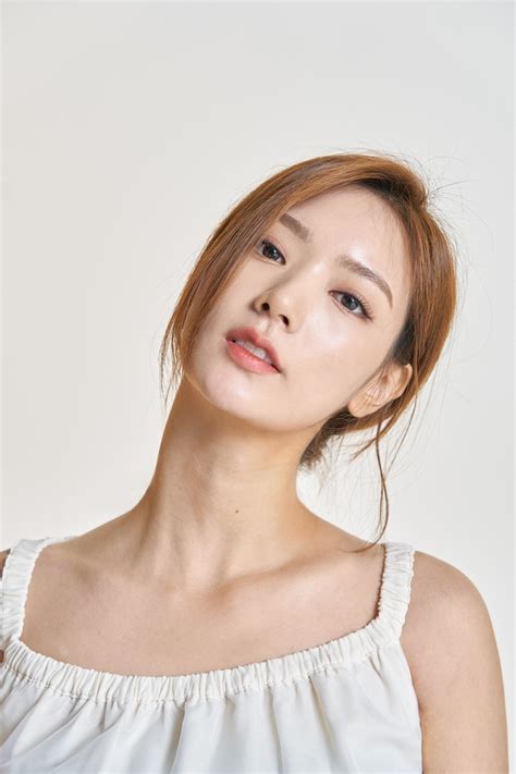 kim ji su  asianwiki