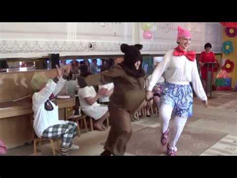 Прикольная сценка ко Дню рождения - Винни Пух и Пятачек - YouTube